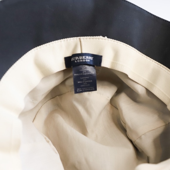 Burberry Black Bucket Hat - Picture 3 of 3